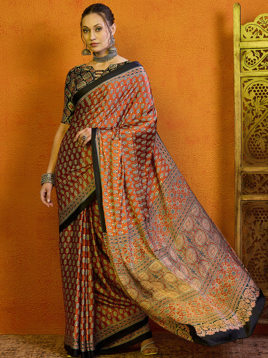 Shaan-e-kadli Kaali Saree