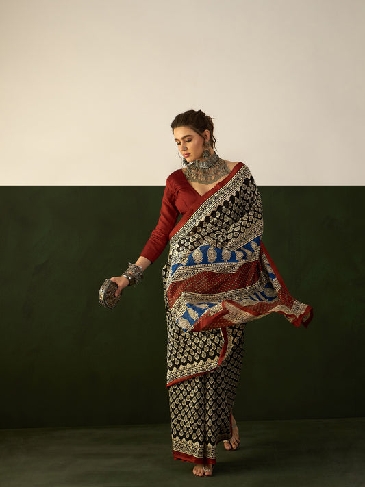 Apple Womaniya Bhagalpuri Silk Printed Saree
