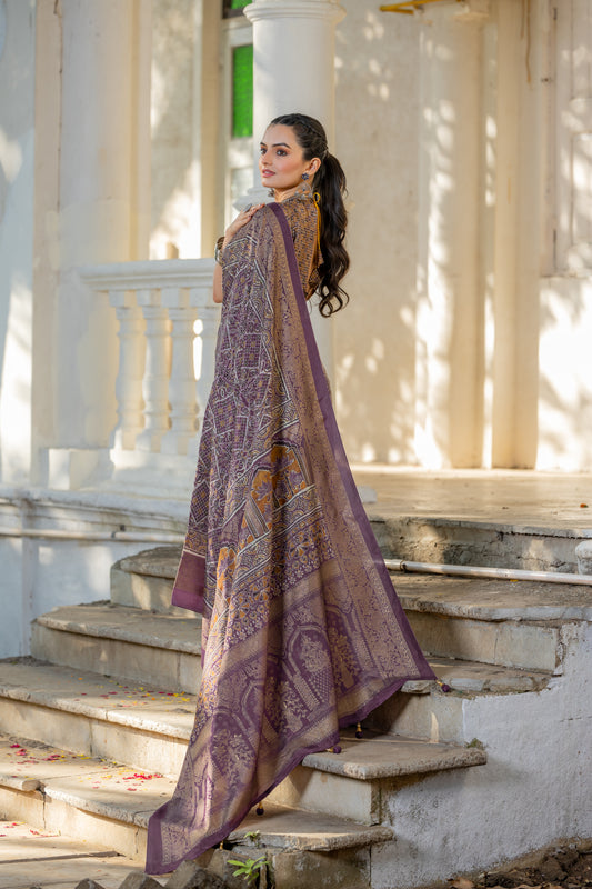 Ajrakh Mirchi Fashion Dusty Wine Silk Blend Floral Print Saree With Unstitched Blouse